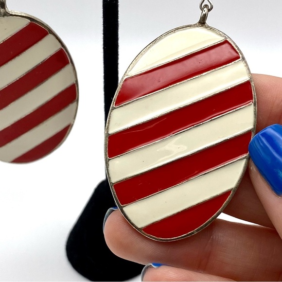 Vintage Candy Striper Earrings - Picture 2 of 5